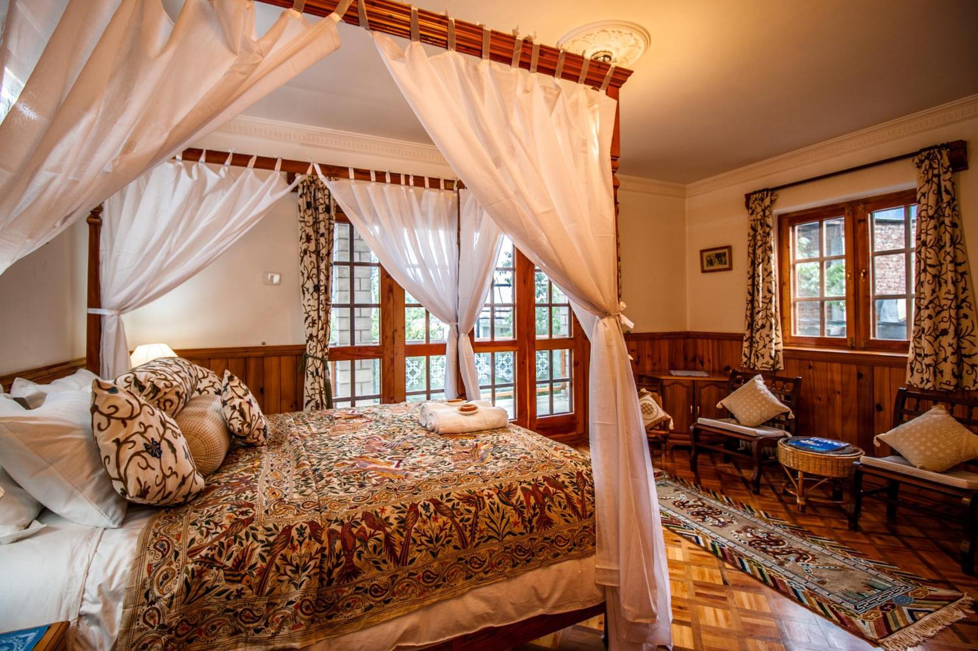 Silverstone Mansions Apartment Manali (Himachal Pradesh)